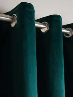 Very Home Thermal Velour Eyelet Lined Curtains -Rust-Oleum || d-c-fix || Harris Sales NYMQT SQ4 0000000047 GREEN SLd2