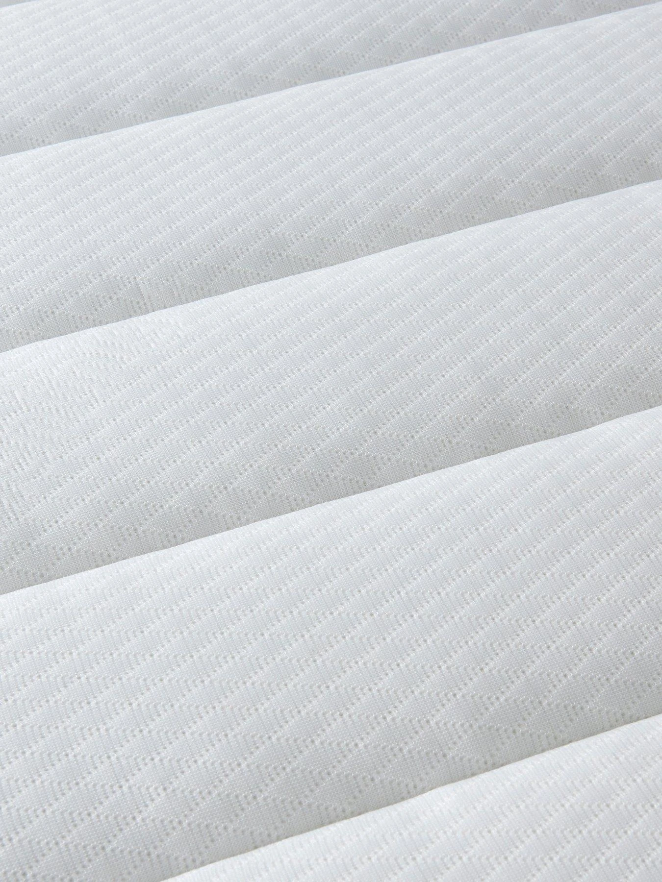 Silentnight Kids Traditional Sprung Mattress - Medium Firm 5 Silentnight Kids Traditional Sprung Mattress - Medium Firm - Image 5