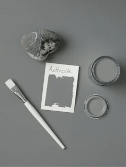 Rust-Oleum Anthracite Garden Furniture Paint - 750ml 5 Rust-Oleum Anthracite Garden Furniture Paint - 750ml -Rust-Oleum || d-c-fix || Harris Sales Q7KJX SQ4 0000000047 GREEN SLd2