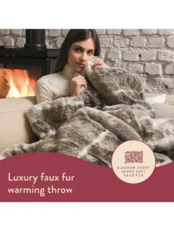 Dreamland Hygge Days Luxury Faux Fur Warming Throw - Natural -Rust-Oleum || d-c-fix || Harris Sales QVJA7 SQ3 0000000003 NATURAL SLd
