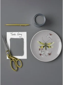 Rust-Oleum Kitchen Cupboard Paint Torch Grey 750ml -Rust-Oleum || d-c-fix || Harris Sales RRMUG SQ4 0000015826 TORCH GREY SLd1