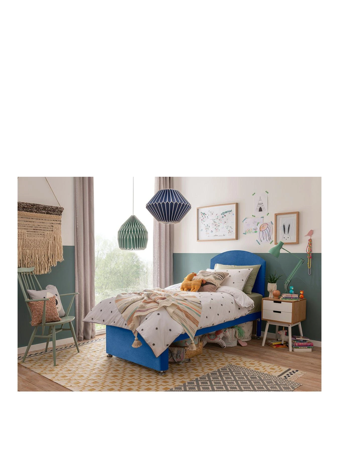 Silentnight Kids 600 Pocket Maxi Store Bright Velvet Divan Bed Set, Headboard Included 1 Silentnight Kids 600 Pocket Maxi Store Bright Velvet Divan Bed Set, Headboard Included