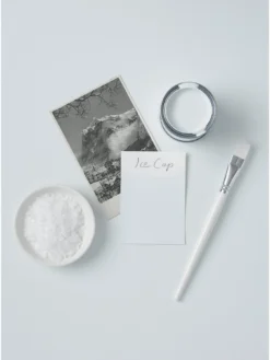 Rust-Oleum Matt Furniture Paint Icecap 750ml -Rust-Oleum || d-c-fix || Harris Sales RUNLL SQ4 0000015710 ICECAP SLd1