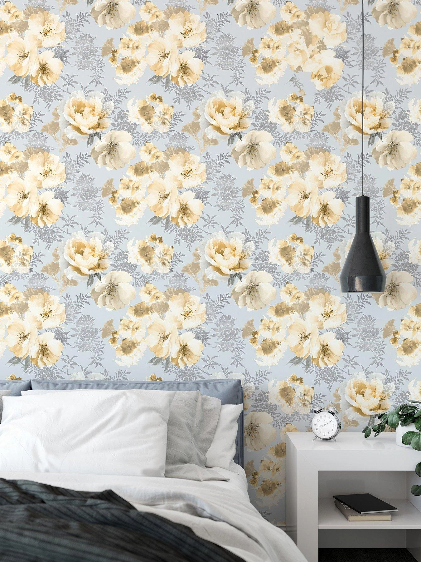 Catherine Lansfield Dramatic Floral Wallpaper 1 Catherine Lansfield Dramatic Floral Wallpaper