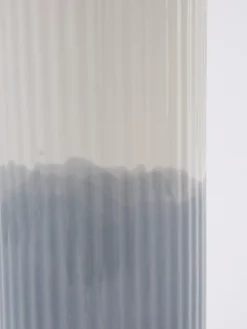 Very Home Raya Medium Hand-Painted Ribbed Vase -Rust-Oleum || d-c-fix || Harris Sales UWPT3 SQ5 0000000361 WHITE GREY SLd3