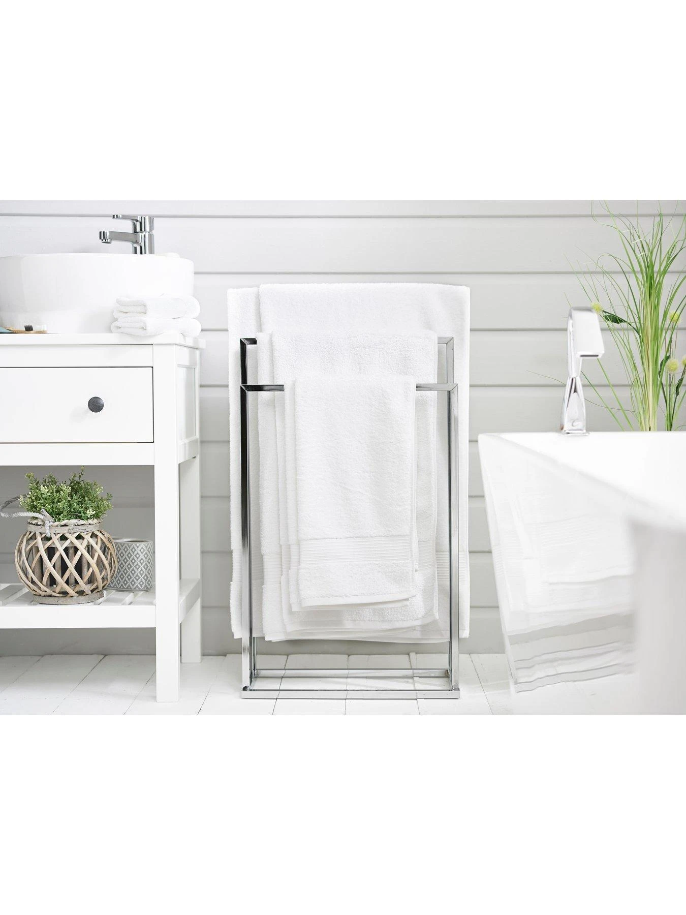 Luxury 8 Piece Towel Bale 650gsm 2 Luxury 8 Piece Towel Bale 650gsm - Image 2