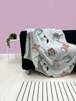 Squishmallows Chill Fleece Blanket - Multi -Rust-Oleum || d-c-fix || Harris Sales V6SSK SQ4 0000000029 MULTI SLd1