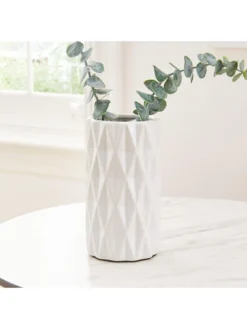 Everyday White Geo Vase -Rust-Oleum || d-c-fix || Harris Sales VA3FC SQ5 0000000013 WHITE SLd3