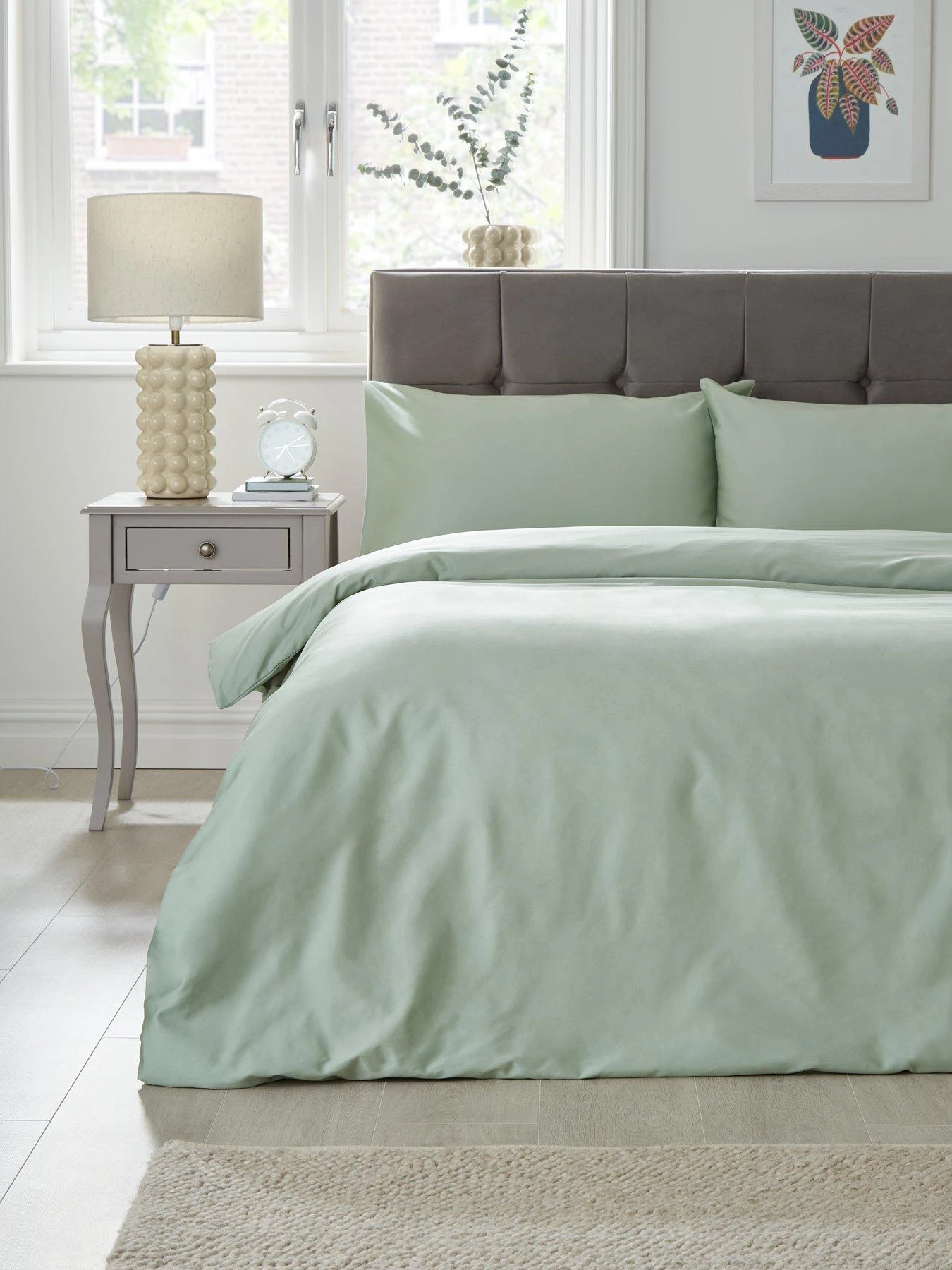Very Home Luxury 400 Thread Count 100% Cotton Soft Touch Sateen Duvet Cover Set - Sage Green 1 Very Home Luxury 400 Thread Count 100% Cotton Soft Touch Sateen Duvet Cover Set - Sage Green