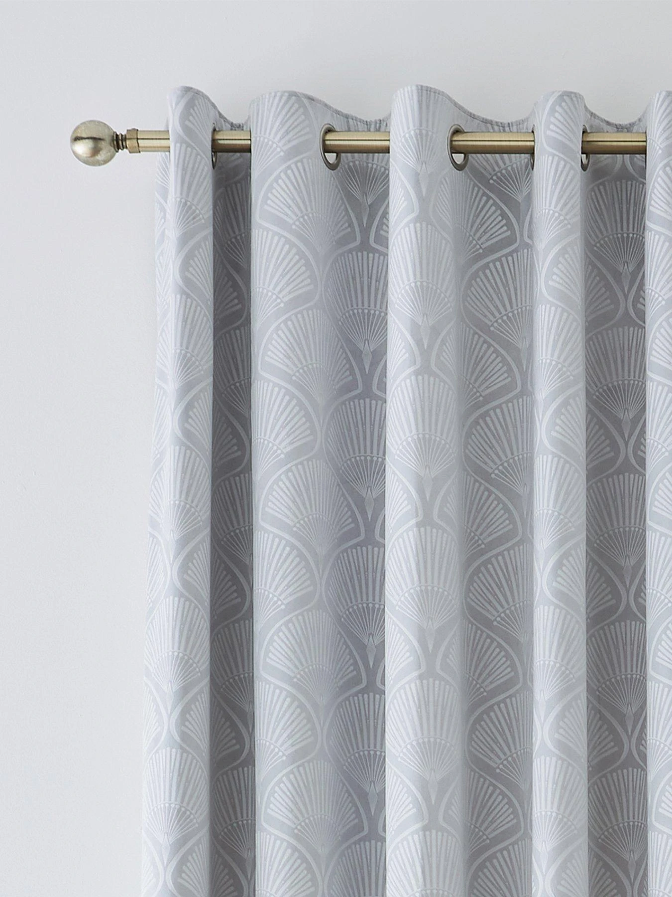 Catherine Lansfield Art Deco Pearl Eyelet Curtains In Silver 2 Catherine Lansfield Art Deco Pearl Eyelet Curtains In Silver - Image 2