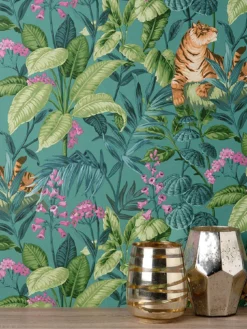 Crown Rajah Wallpaper In Teal
