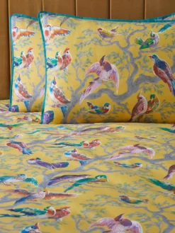 Laurence Llewelyn-Bowen Birdy Absurdity Duvet Cover Set - Yellow -Rust-Oleum || d-c-fix || Harris Sales VH4JL SQ4 0000000076 YELLOW SLd1