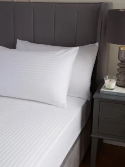 Very Home Luxury 300tc Soft Touch Sateen Stripe Housewife Pillowcases (pr)