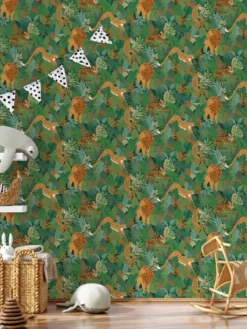Holden D??cor Animal Kingdom Wallpaper - Green