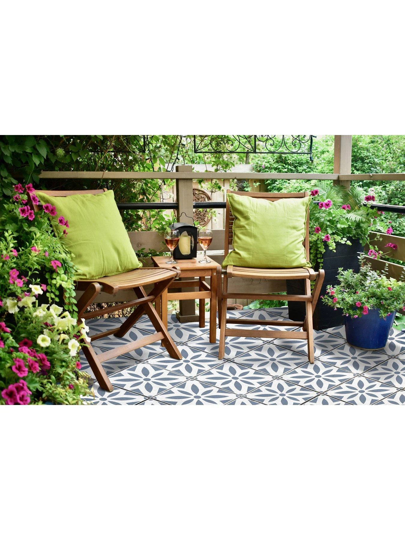 D-C-Fix Daisy Reusable Tile Stencil - 45 X 45 cm 5 D-C-Fix Daisy Reusable Tile Stencil - 45 X 45 cm - Image 5