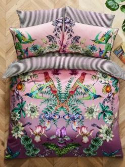 Joe Browns Marvellous Mirrored Bird Duvet Set - Multi