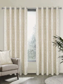 Mia Super Thermal Eyelet Curtains