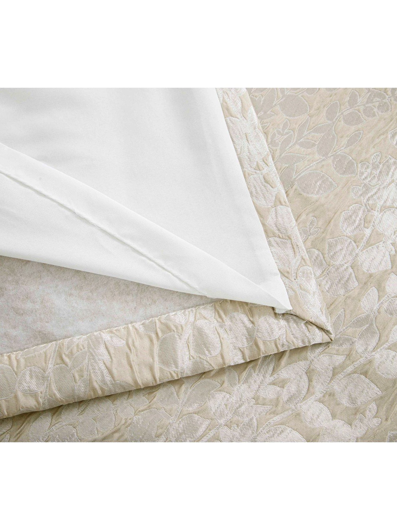 Mia Super Thermal Eyelet Curtains 6 Mia Super Thermal Eyelet Curtains - Image 6