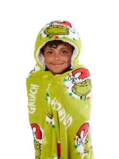 The Grinch Christmas Hooded Fleece Blanket - Green -Rust-Oleum || d-c-fix || Harris Sales VPN51 SQ5 0000000047 GREEN SLd2